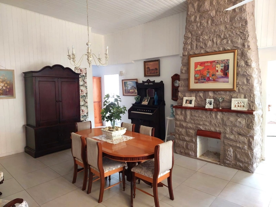 4 Bedroom Property for Sale in Winslow Western Cape